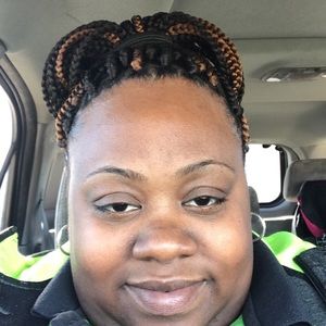 Meet your Posher, Latoya